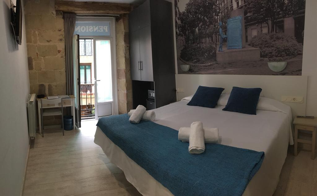 Pension Koxka San Sebastián Esterno foto